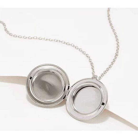 Kirks Folly Cardinal Memories Locket Necklace - Picture 2 of 3